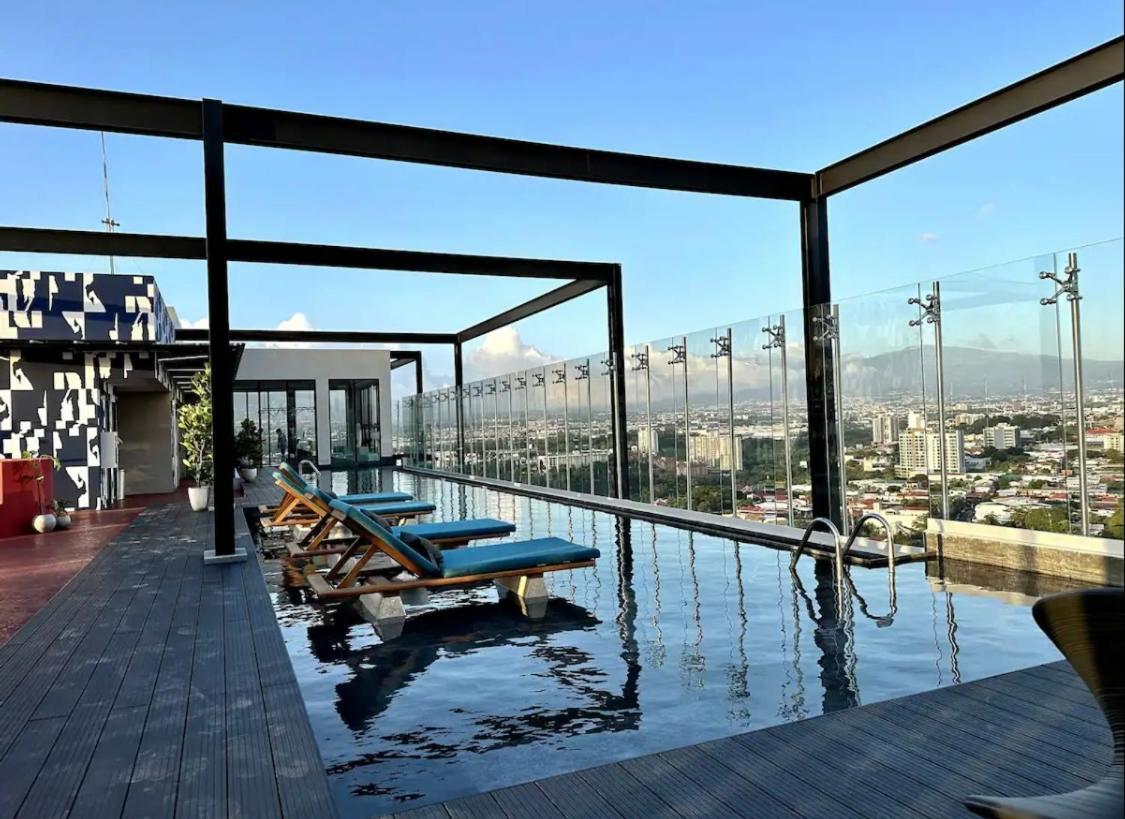 Exclusivo Apartamento Piso 23, Sky Garden Apartment San Jose  Luaran gambar